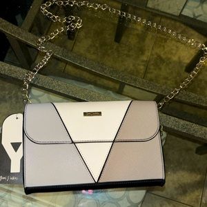 Brand new Yani J’adore crossbody